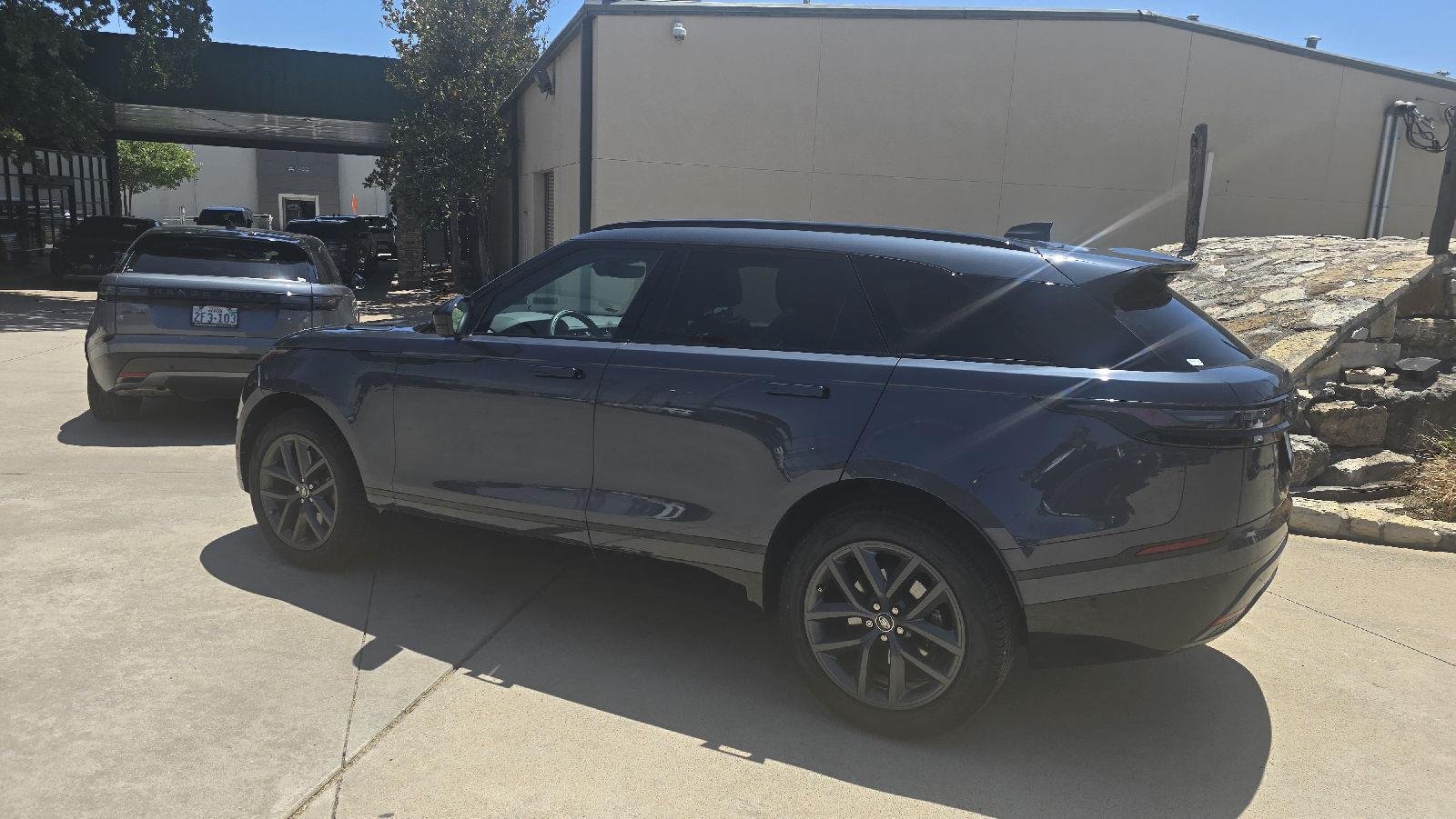 land rover range rover velar 2026 SALYL2EX7TA812589 image land rover range rover velar 2026 SALYL2EX7TA812589 image